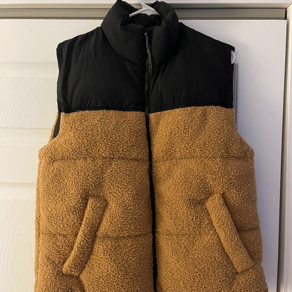 Wild Fable Puffer Vest